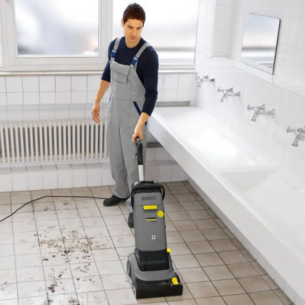 Уборочная машина Karcher BR 30/4 C в Москве и Московской области от магазина Ammina