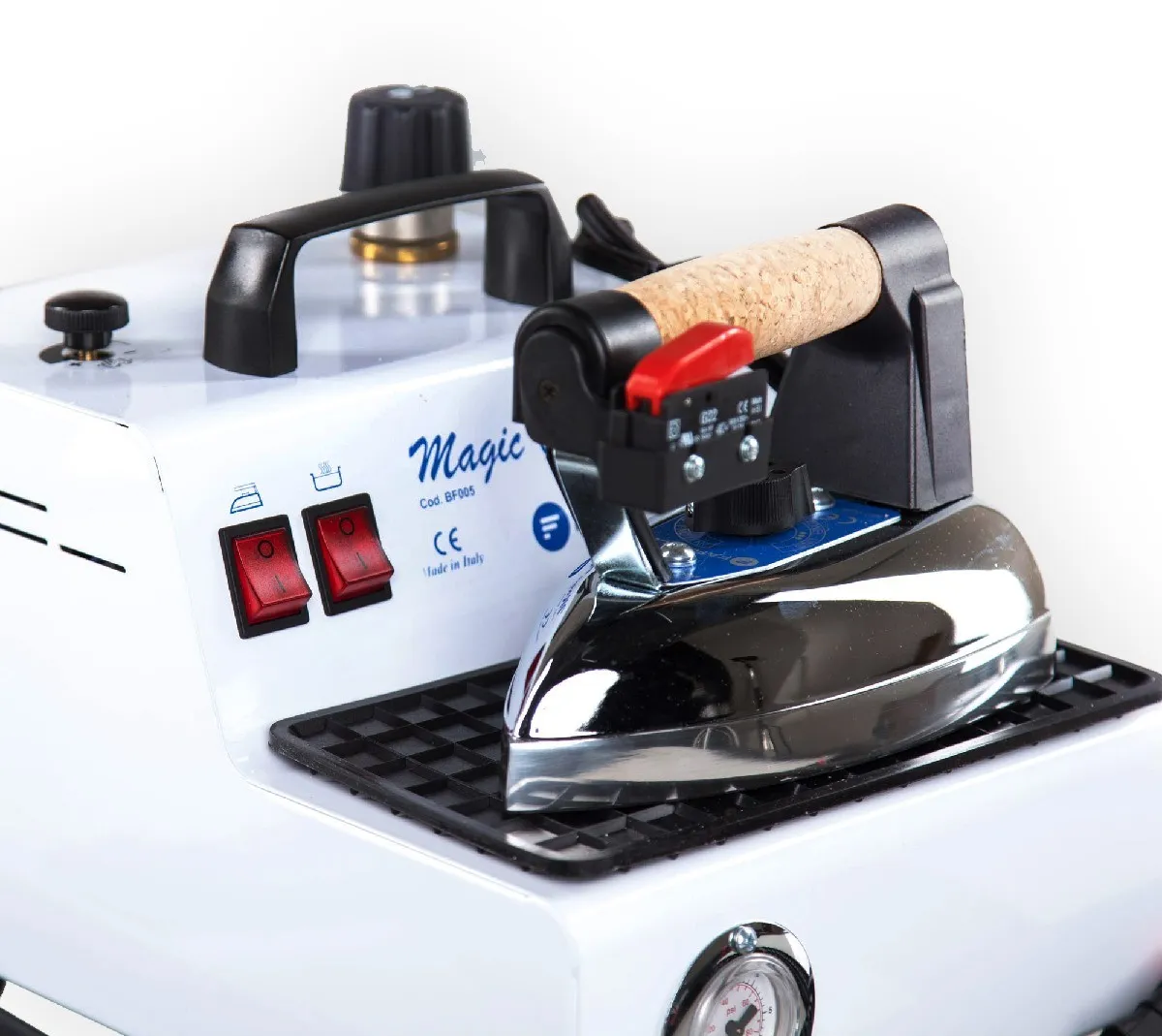 Пароочиститель Bieffe Magic Vapor BF005BE в Москве и Московской области от магазина Ammina