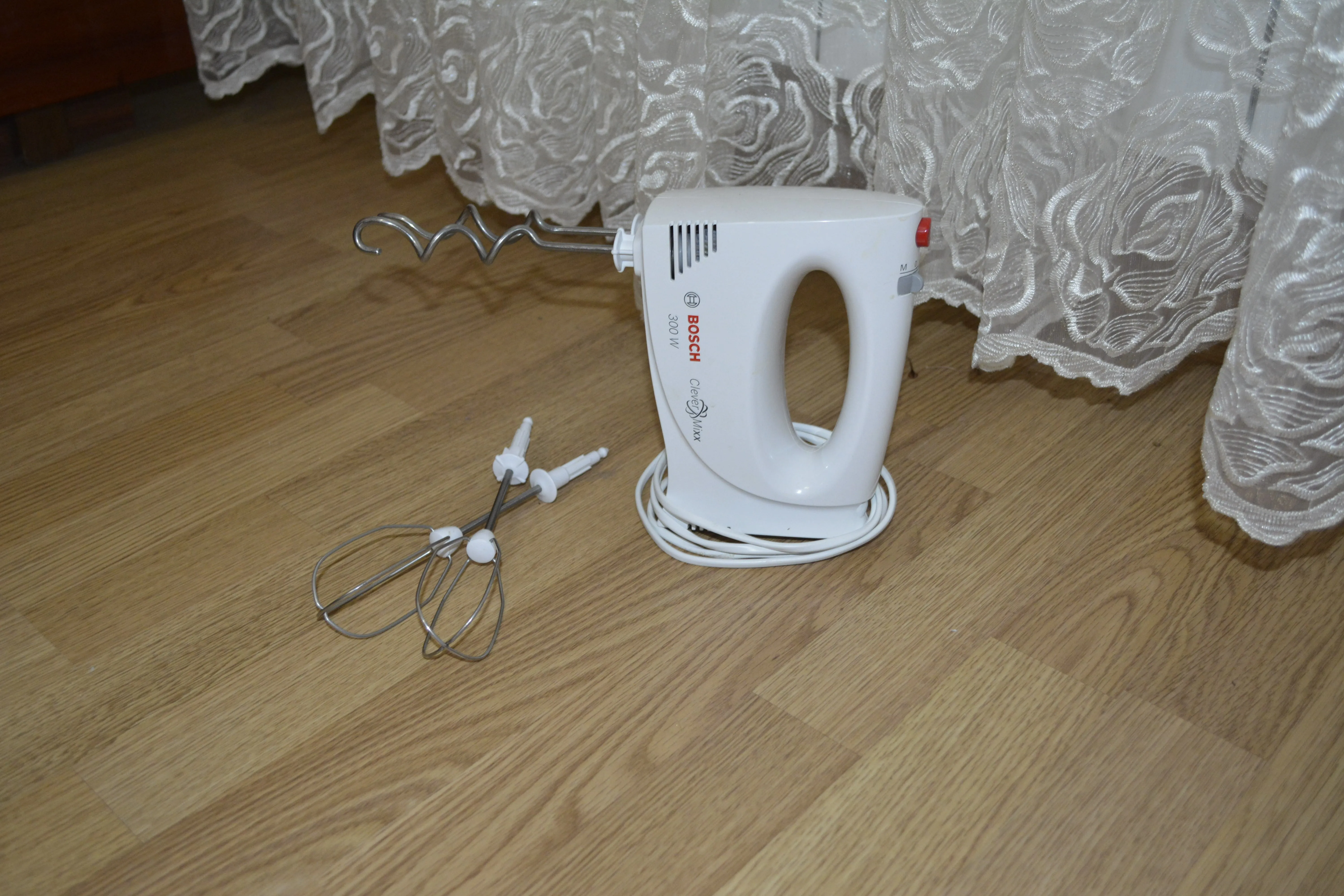 Bosch mfq 3010. Миксер Bosch MFQ 3010. Миксер Bosch MFQ 3010, белый. Bosch MFQ 3010 цены.